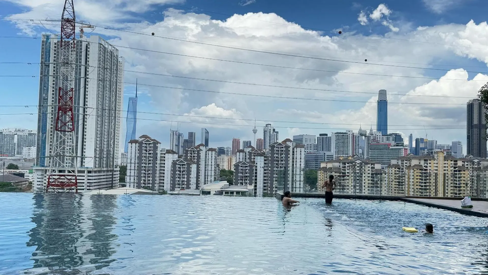 Perfect For Families & Larger Groups, Kl Mrt- M Vertica Kuala Lumpur Apartment