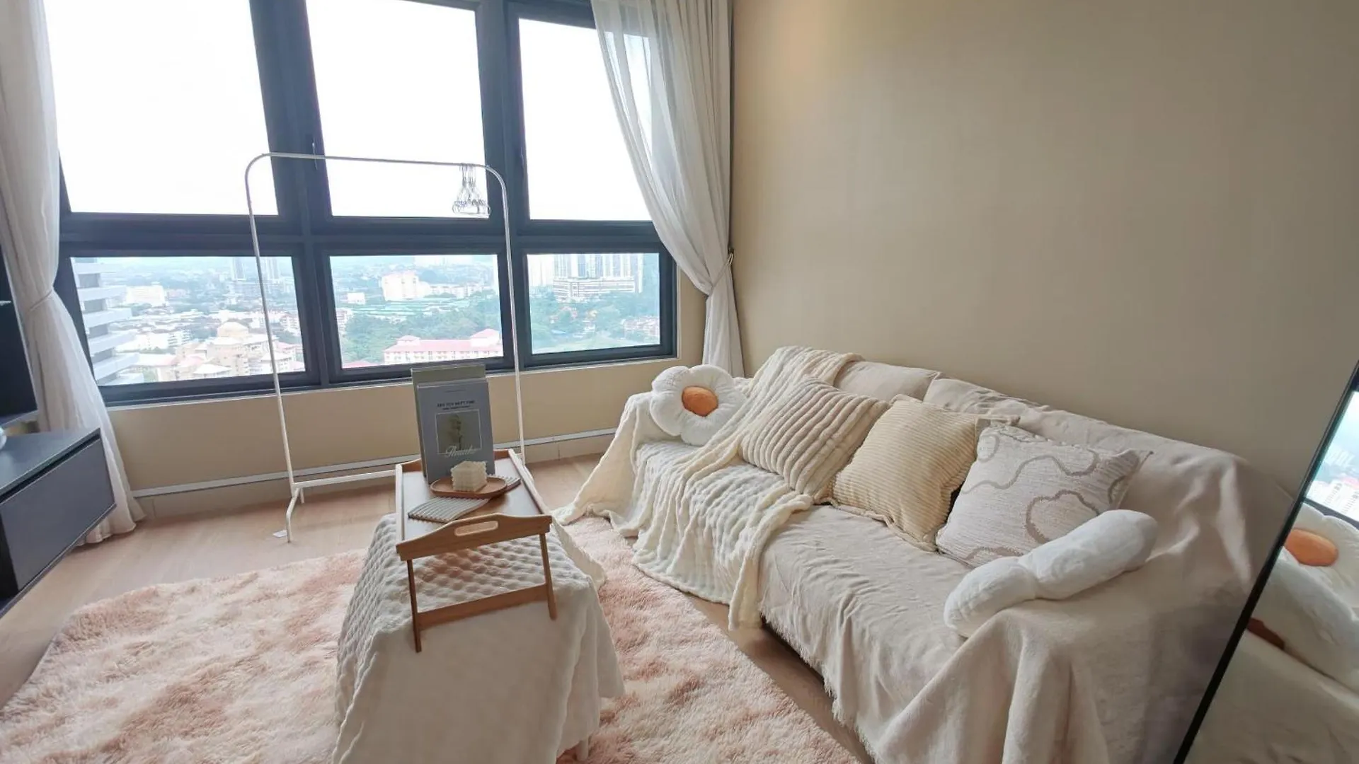 Perfect For Families & Larger Groups, Kl Mrt- M Vertica Kuala Lumpur Apartment