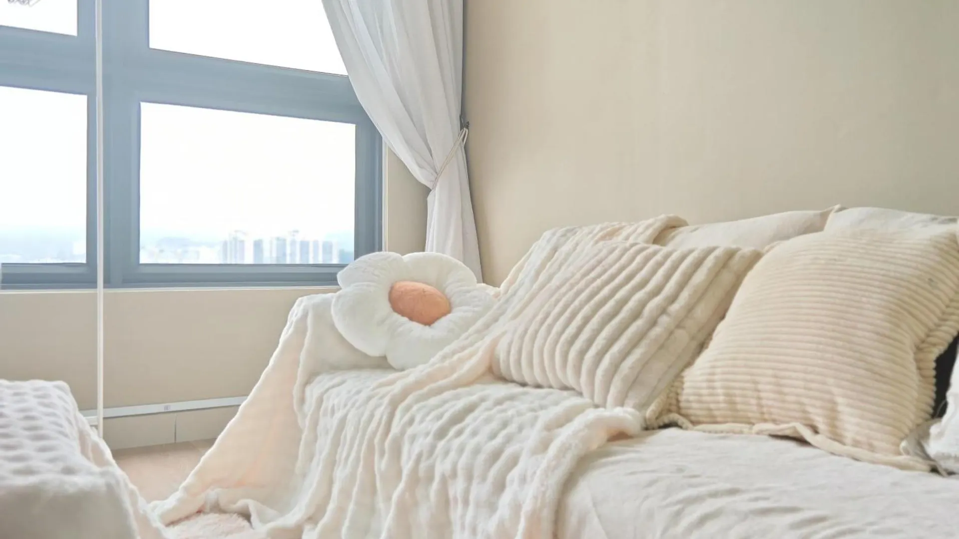 Apartment Perfect For Families & Larger Groups, Kl Mrt- M Vertica Kuala Lumpur