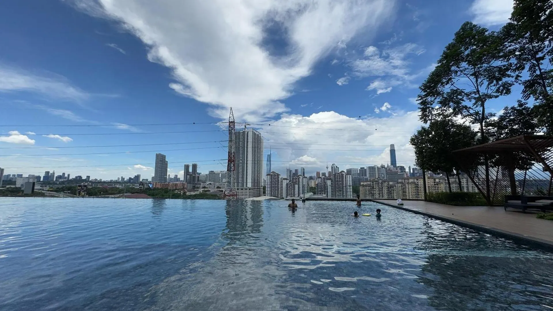 Perfect For Families & Larger Groups, Kl Mrt- M Vertica Kuala Lumpur 0*,  Malaysia
