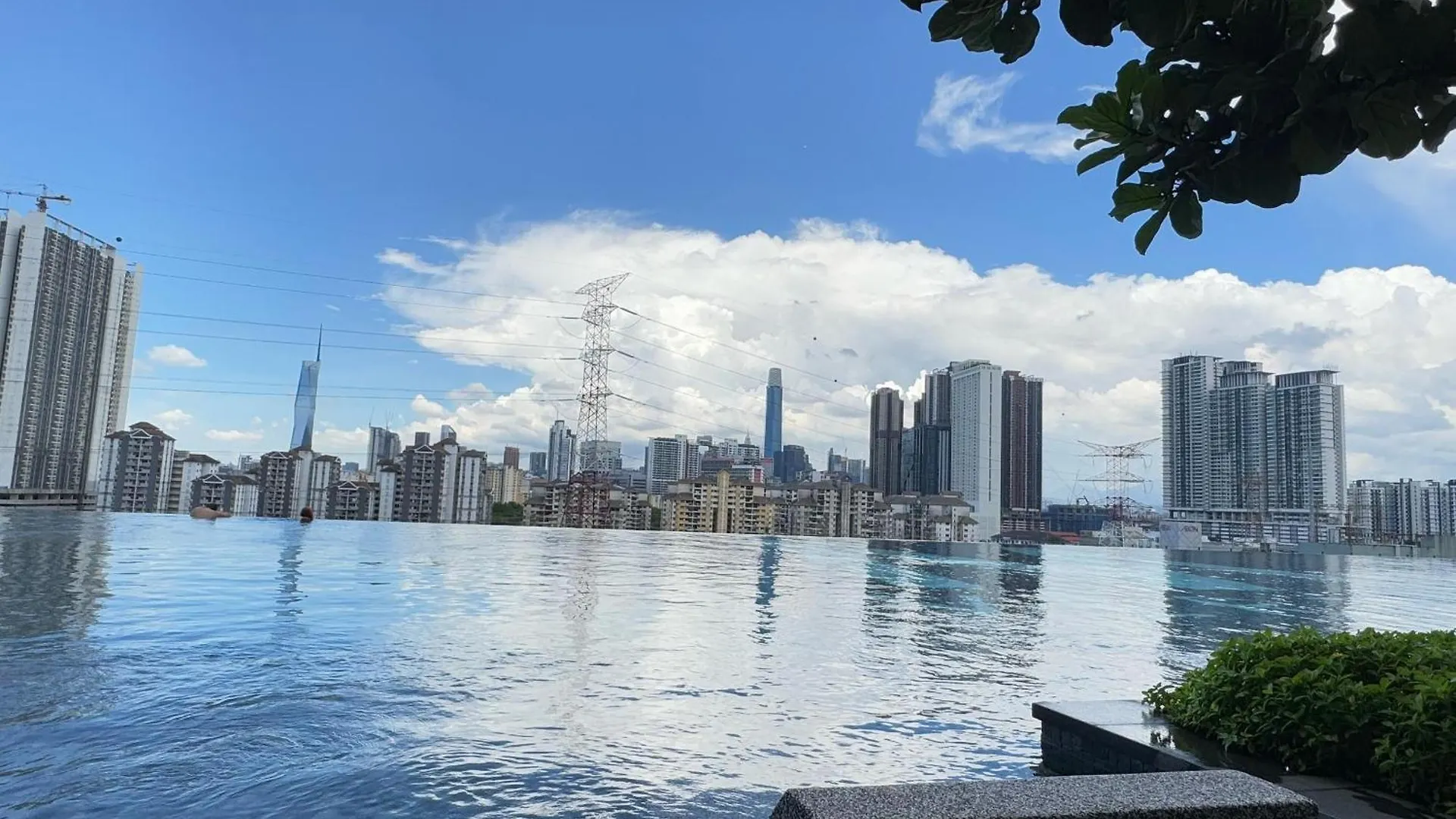 Apartment Perfect For Families & Larger Groups, Kl Mrt- M Vertica Kuala Lumpur